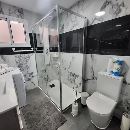 2 Bedrooms Flat + Balcony + Parking At Canteras * لاس بالماس دي غران كاناريا